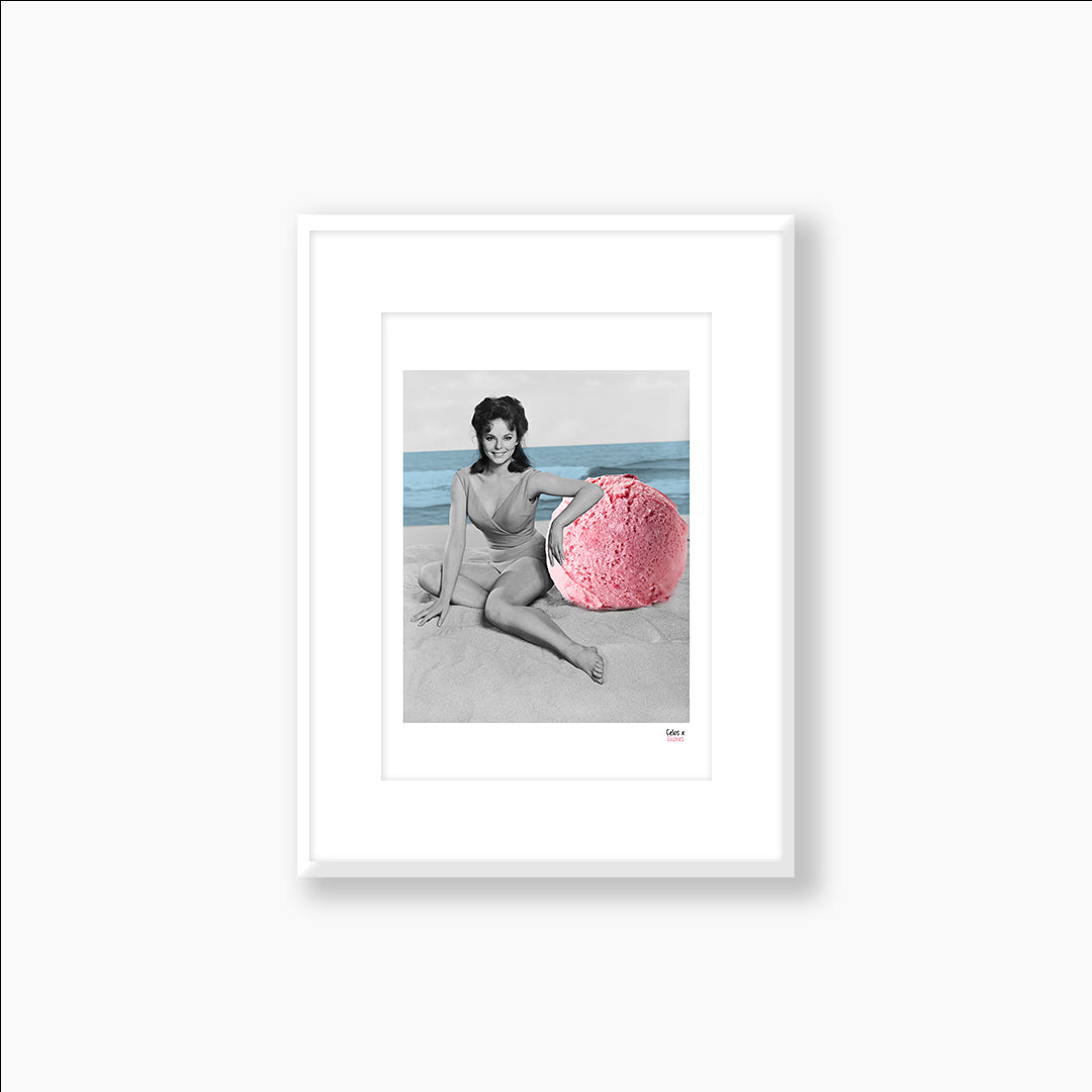 Celos - Ice balls in Cala Bassa